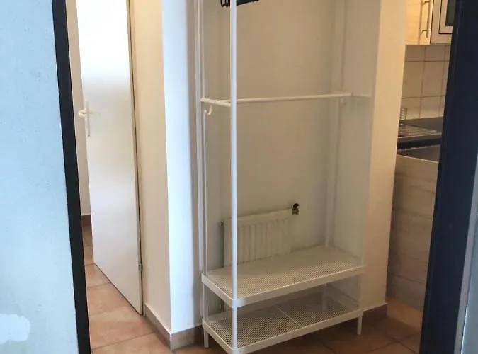 Away From Apartman Bécs